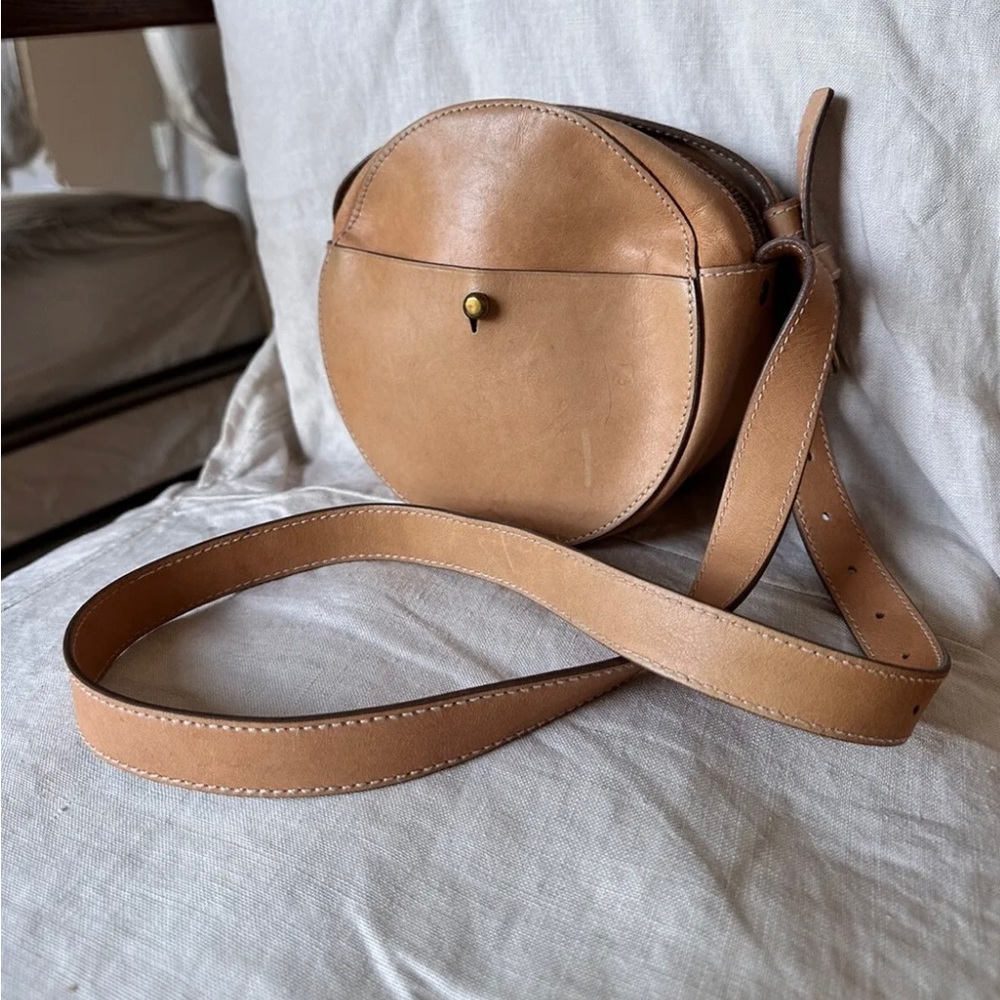 Madewell MAFA small tan beige crossbody - Picture 1 of 16